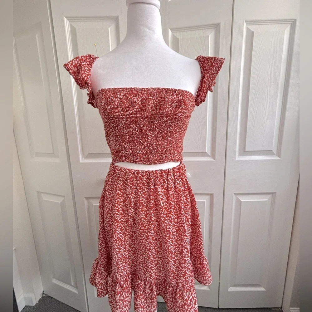 Zaful Red Floral Set - Picture 3 of 7